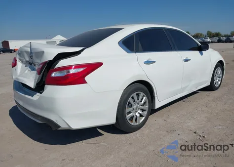 2017 Nissan Altima 2.5 S z USA, uszkodzony, nr VIN 1N4AL3AP1HN341906